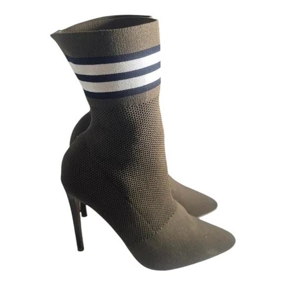 Steve Madden Century Ankle Boot 10M