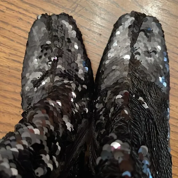Steve Madden Fulton heeled sequin boots, size 9