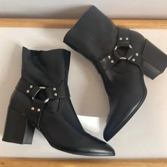 Steve Madden Jiffie Black Leather Moto Biker Boots Size 6.5