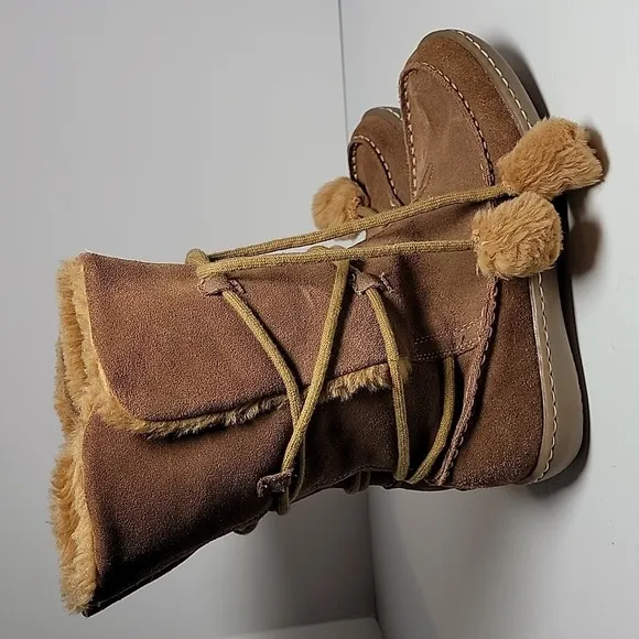 Steve Madden P-Pop Boots Moccasins Suede Faux Fur Tie Pompoms Mid-Calf Brown 7