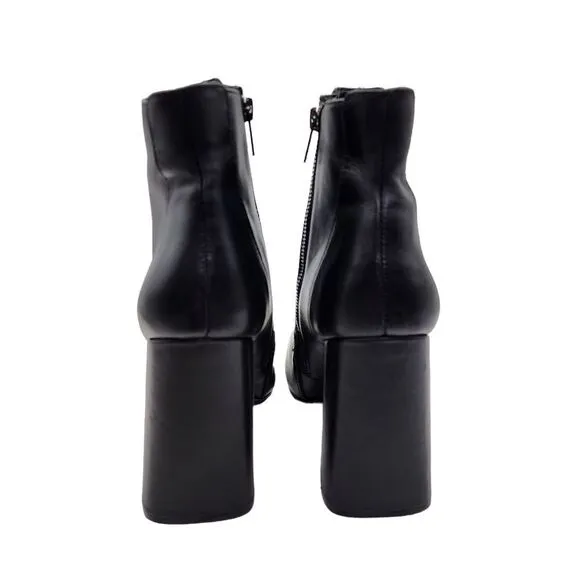Steve Madden Women's Trix Black Leather Ankle Boots - 9.5 M