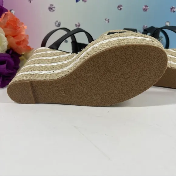 STRAPPY ESPADRILLE WEDGES