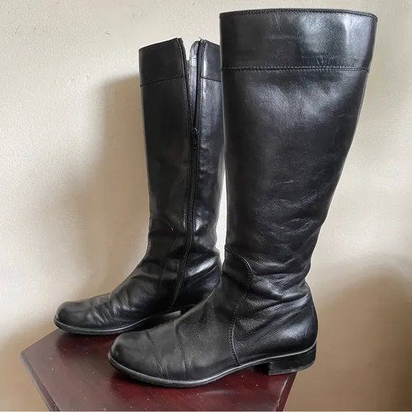 Stuart Weitzman Black Calf Knee High Leather Riding Boots Classic zipper Sz 6.5