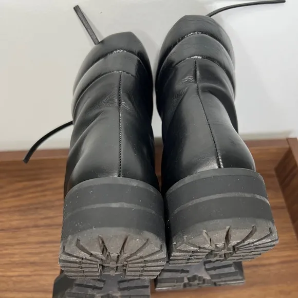 Stuart Weitzman Black Leather Lace Up Combat Boots size 6