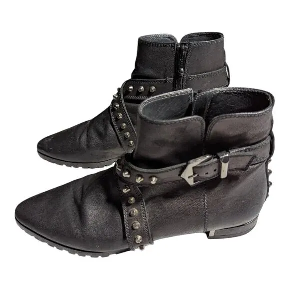 Stuart Weitzman Black Leather Pointed Toe Studded Strap Buckle Ankle Boots Sz 9