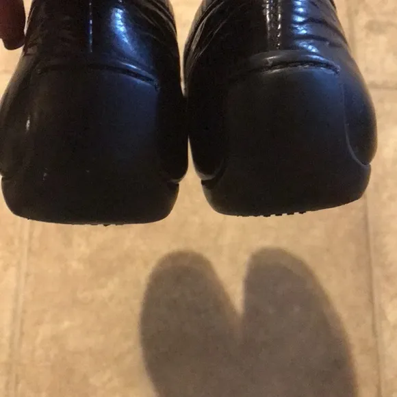 Stuart Weitzman Black Patent Leather Flats Size 7.5
