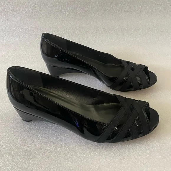 Stuart Weitzman Black Patent Leather peep toe  wedges size 8