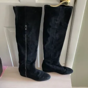 STUART WEITZMAN BLACK SUEDE OVER -THE -KNEE BOOTS HIDDEN WEDGE HEEL SIZE 8