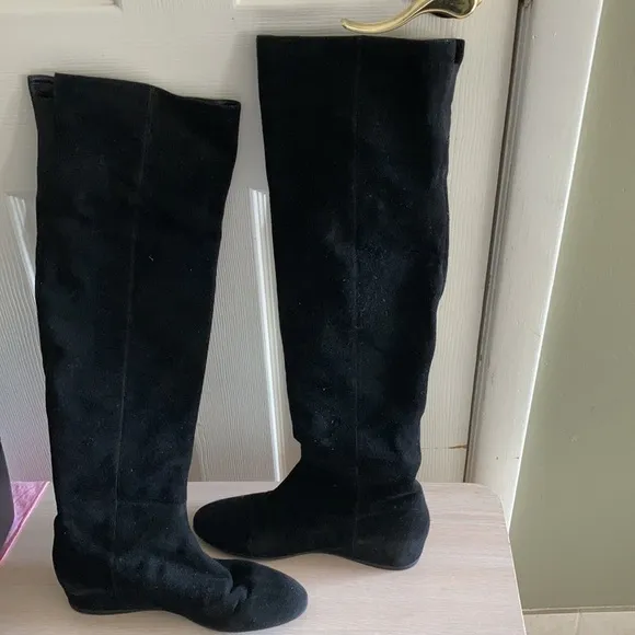 STUART WEITZMAN BLACK SUEDE OVER -THE -KNEE BOOTS HIDDEN WEDGE HEEL SIZE 8
