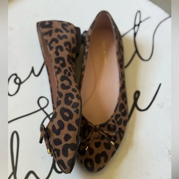 Stuart Weitzman Lepoard Print leather flats size 10