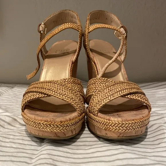 Stuart Weitzman Minx Camel Lanyard Wedge