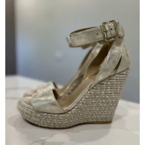 Stuart Weitzman Mostly Espadrille Wedges in Clouded Gold Size 7