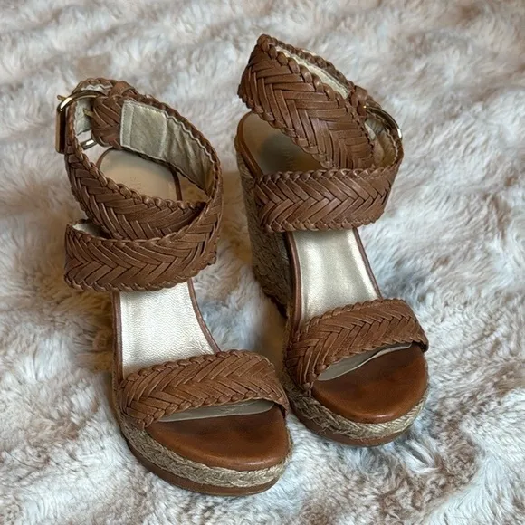 Stuart Weitzman Womens Brown/Tan Elixir Braided Leather Wedge Sandal Size 7.5