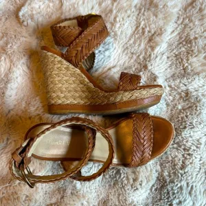 Stuart Weitzman Womens Brown/Tan Elixir Braided Leather Wedge Sandal Size 7.5