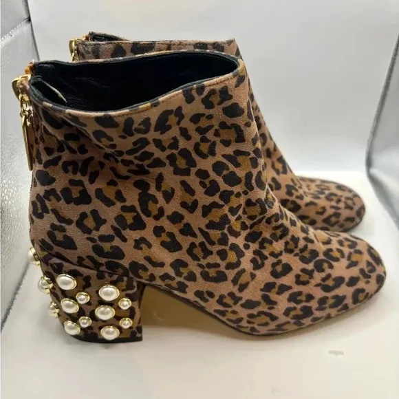 Stuart‎ Weizmann Pearl Heeled boots