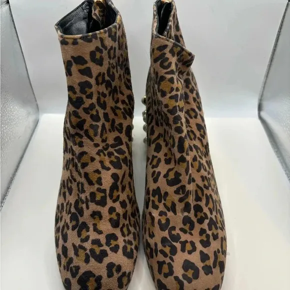 Stuart‎ Weizmann Pearl Heeled boots