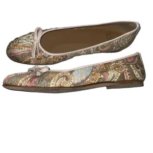 Stuart Weitzman Nip 'N' Tuck Multicolored Mauve Paisley Silk Leather Flats size