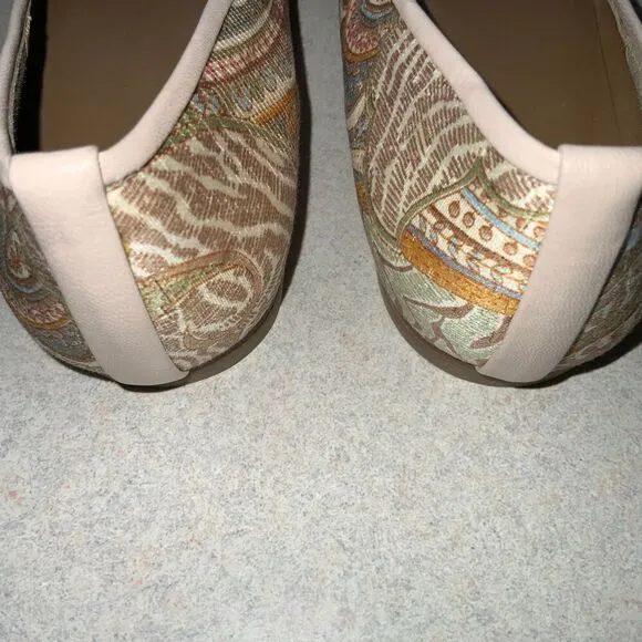 Stuart Weitzman Nip 'N' Tuck Multicolored Mauve Paisley Silk Leather Flats size