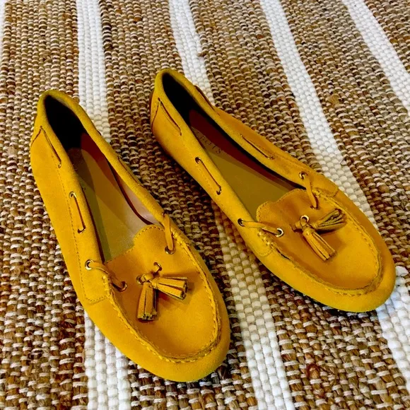 Talbots shoes tassel moccasins mustard golden yellow maize velour slip o…