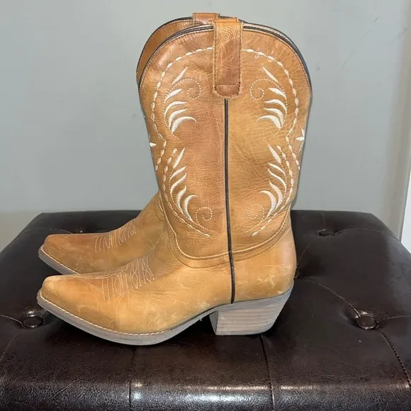 Tan leather Sterling River cowgirl western cowboy boho hippie boots size 8.5M