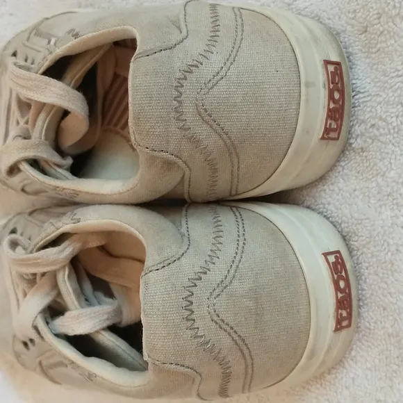 Taos Plim Soul Beige Washed Canvas Sneaker Size 7.5, Women's