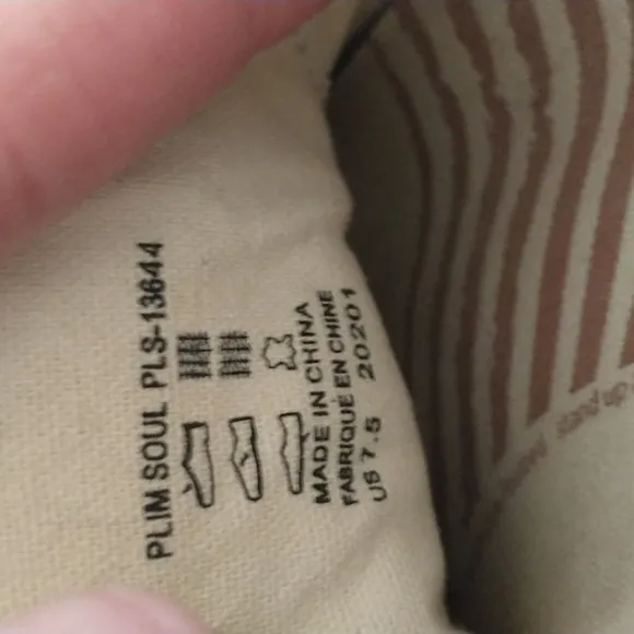 Taos Plim Soul Beige Washed Canvas Sneaker Size 7.5, Women's