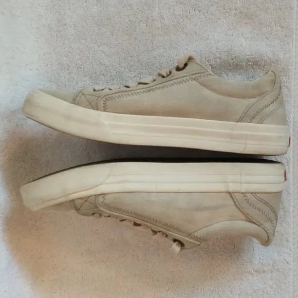Taos Plim Soul Beige Washed Canvas Sneaker Size 7.5, Women's