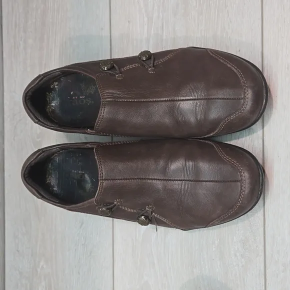 Taos Womens Encore Leather Mary Jane Clog Shoes sz 8