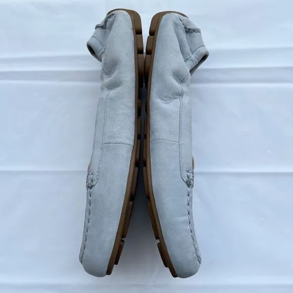 Taryn Rose Gray Suede Kristine Driving Moccasins Size 8B