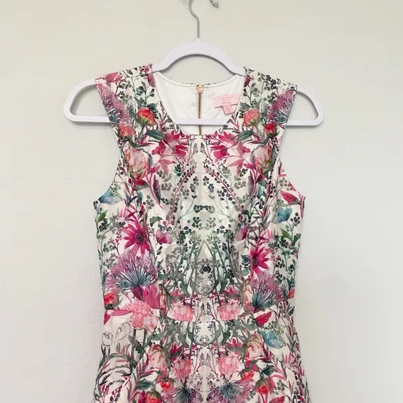 Ted Baker Gaea Layered-Bouquet Fit-&amp;-Flare Dress Pink/White Floral Party Sz 4