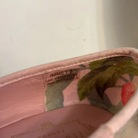 TED BAKER PINK METALLIC FLATS SIZE 8