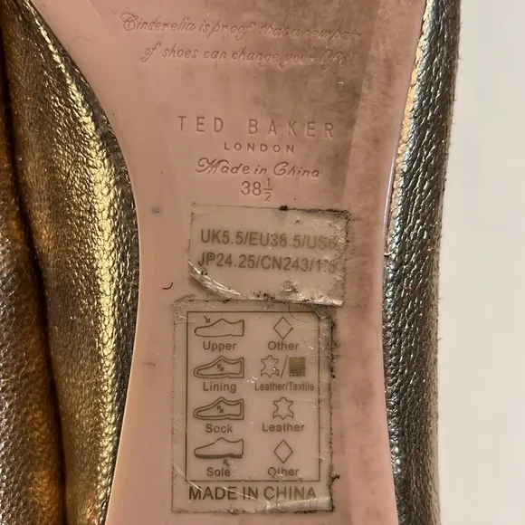 TED BAKER PINK METALLIC FLATS SIZE 8