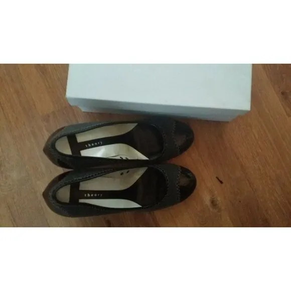 Theory Black Pump Heels Shoes Canvas Size 10 US 40 EU Bloomingdales New In Box