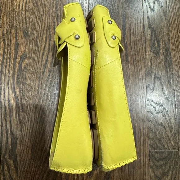 Theory Minerva Leather Yellow Lemon Flats Moccasin Size 38.5