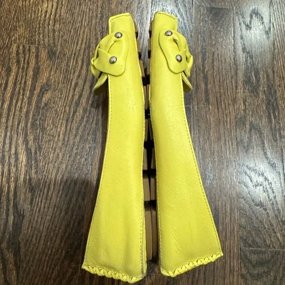 Theory Minerva Leather Yellow Lemon Flats Moccasin Size 38.5