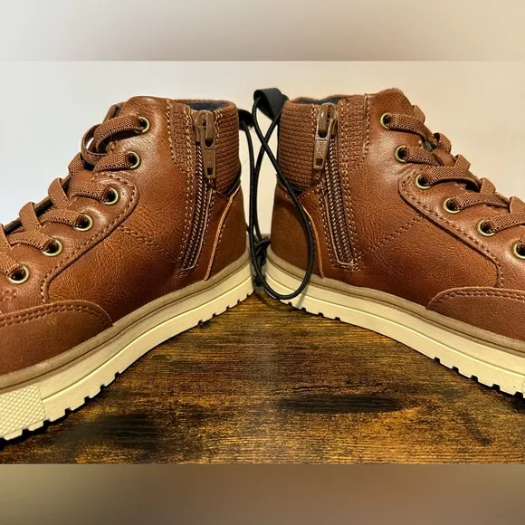Thereabouts Boys Asher Flat Heel Lace Up Boots NWT Various Sizes