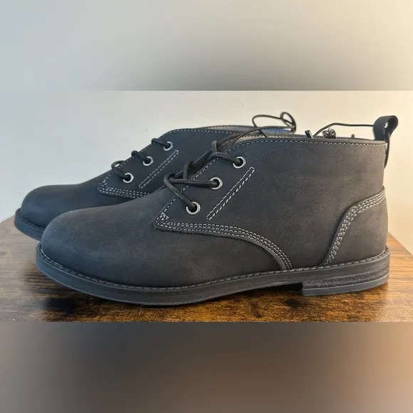 Thereabouts Boys Mason Black Flat Heel Chukka Boots NWT Various Sizes