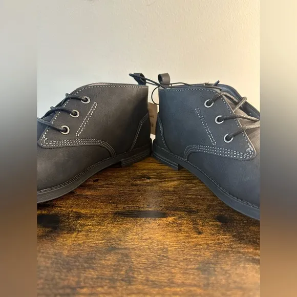 Thereabouts Boys Mason Black Flat Heel Chukka Boots NWT Various Sizes
