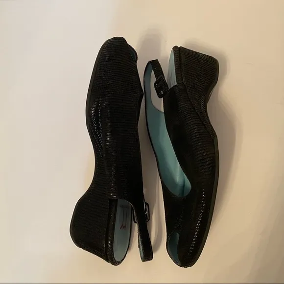 THIERRY RABOTIN SHOES SLINGBACK PEEP TOE HEELS  BLACK TEXTURED LEATHER ITALY 7.5
