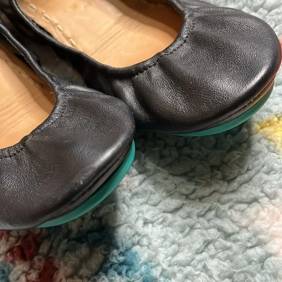 Tieks Black leather Ballet Flats