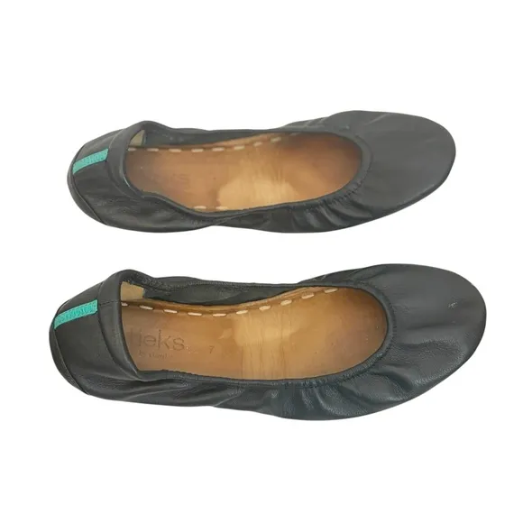 Tieks Black Leather Flats Size 7