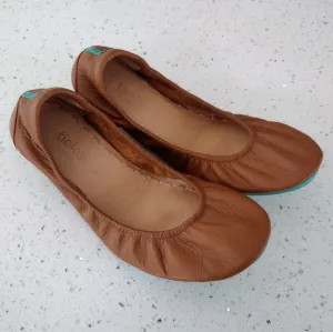 Tieks Chestnut Brown Flats Women's size 10 LIKE NEW