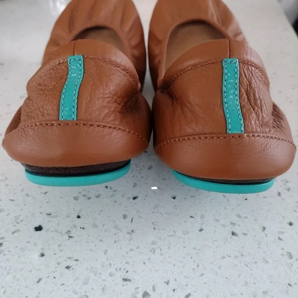 Tieks Chestnut Brown Flats Women's size 10 LIKE NEW
