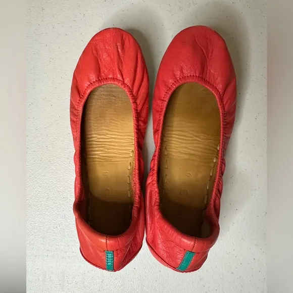 Tieks Coral Poppy Ballet Flats Womens Size 6 Coral