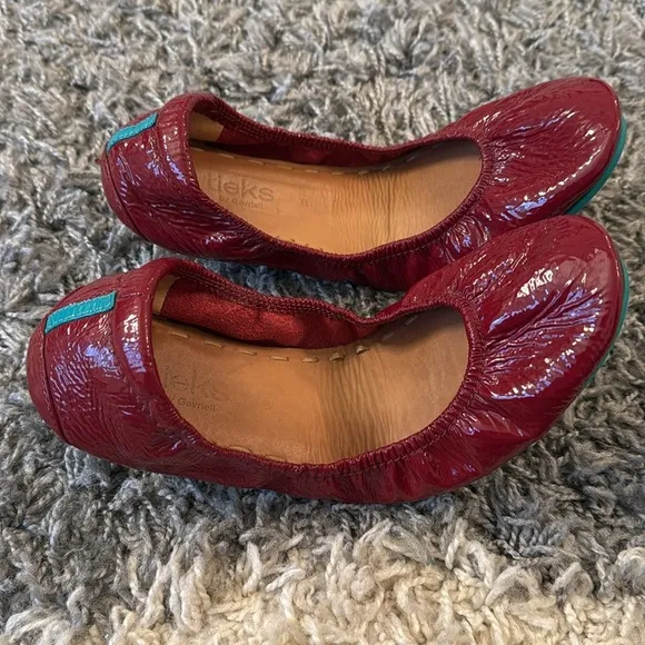 Tieks Patent Ruby Red Leather Ballet Flats Shoes