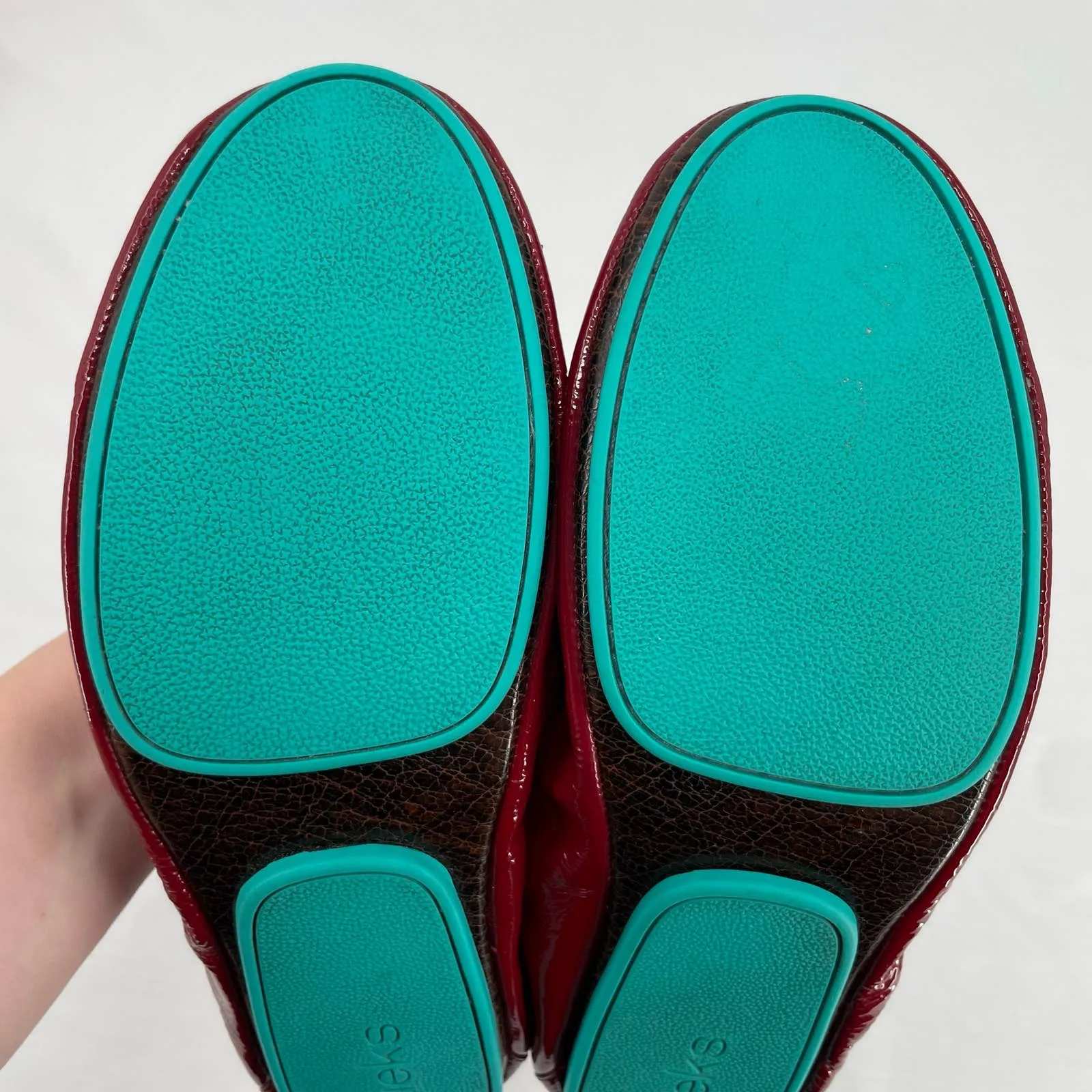 Tieks Ruby Red Patent Leather Ballet Flats Classic Foldable Travel Shoes Size 9