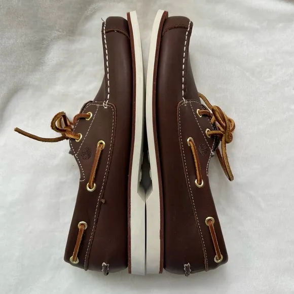 Timberland 2 Eye Brown Leather Size 6.5 Boat Shoes EUC Deckshoes