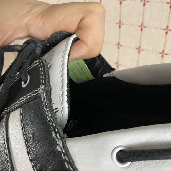 Timberland Boat Shoes Mens Size 11.5 Black &amp; White Leather Deck Shoes PreLoved