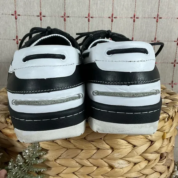 Timberland Boat Shoes Mens Size 11.5 Black &amp; White Leather Deck Shoes PreLoved