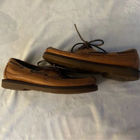 Timberland Men's Brown Leather Boat Shoes size 9.